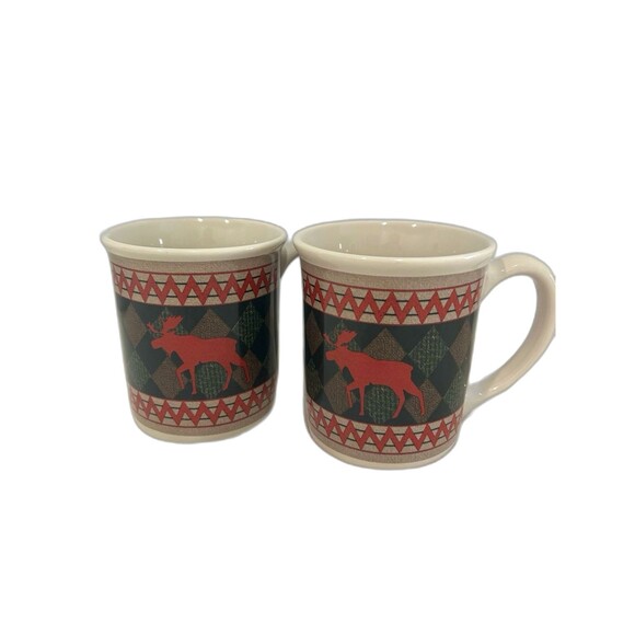 The Hadley Collection by Woolrich Set of (2) Moose Graphic Ceramic Mugs - Picture 1 of 10